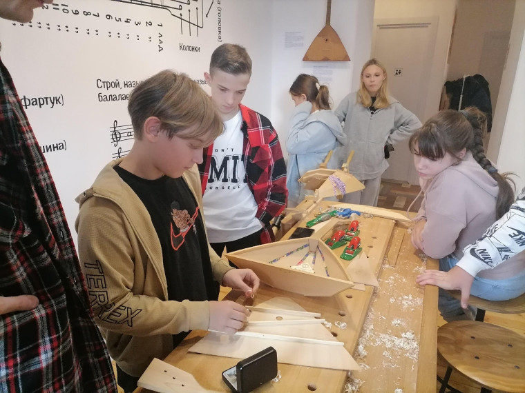Каникулы становятся интереснее.